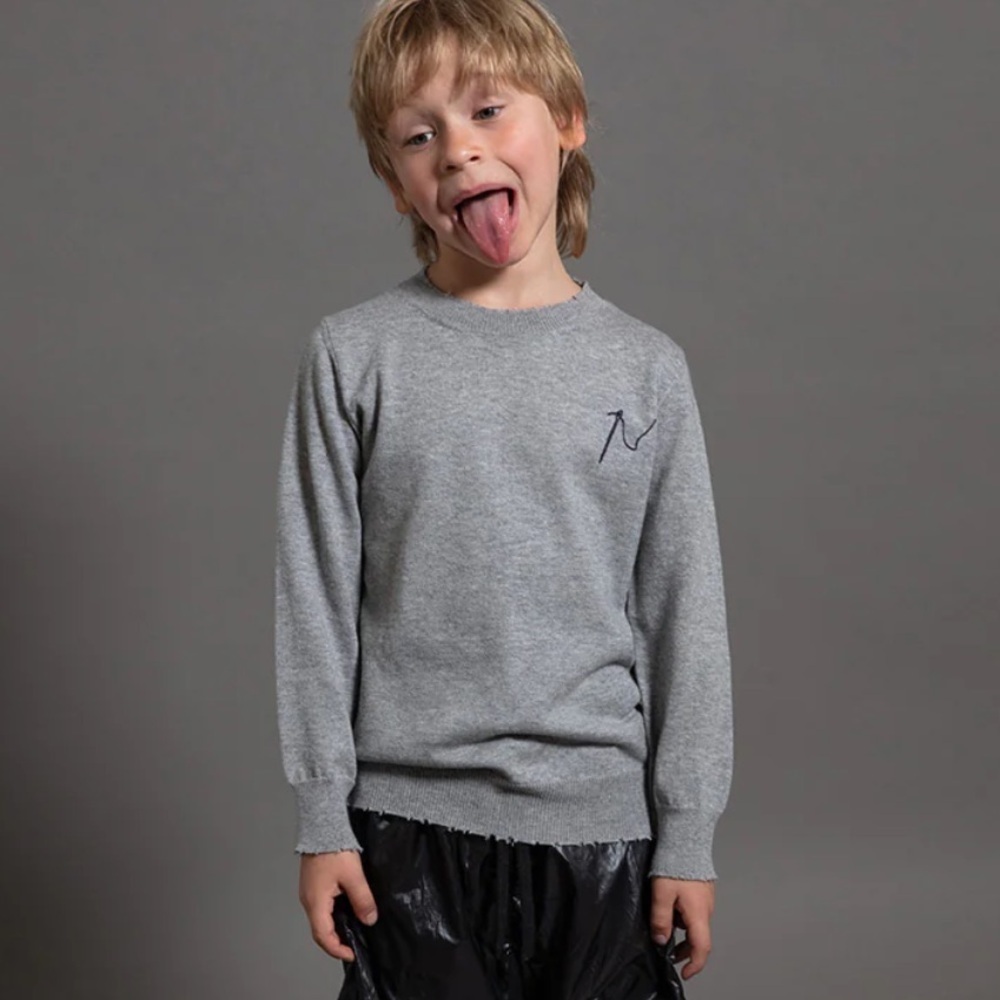 Kids Clothes Gray Kids Crewneck Sweater BRAND NEW!! 

SIZE: 10-11